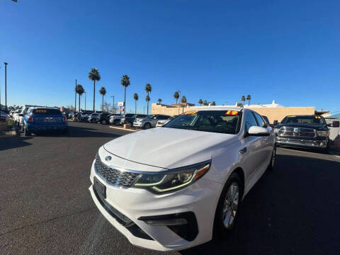 2019 Kia Optima LX