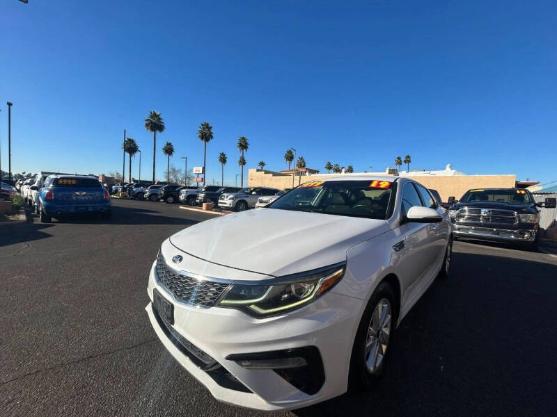 2019 Kia Optima LX
