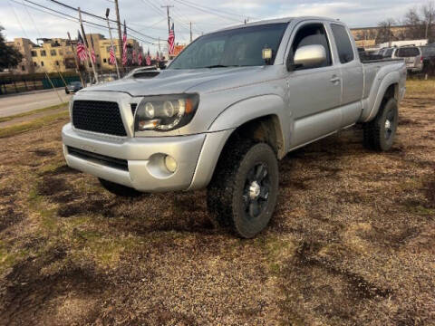 2010 Toyota Tacoma for sale at Allen Motor Co in Dallas TX