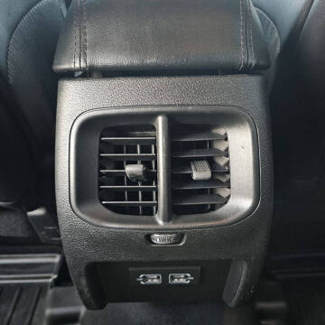 2021 Jeep Cherokee Altitude