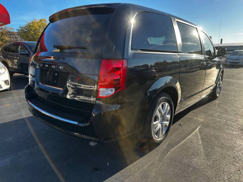2018 Dodge Grand Caravan SE