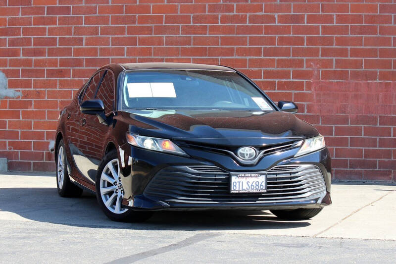 2019 Toyota Camry LE