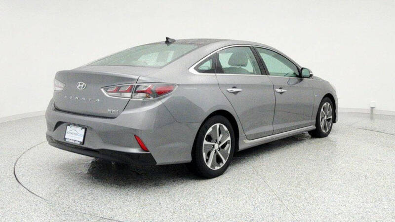 2018 Hyundai Sonata Hybrid