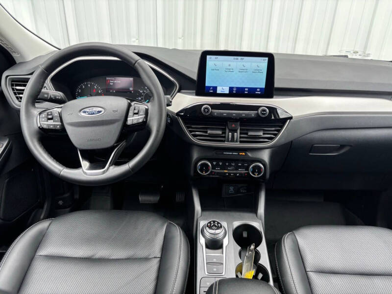 2022 Ford Escape SEL