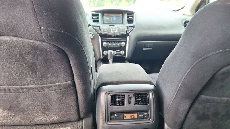 2014 Nissan Pathfinder S