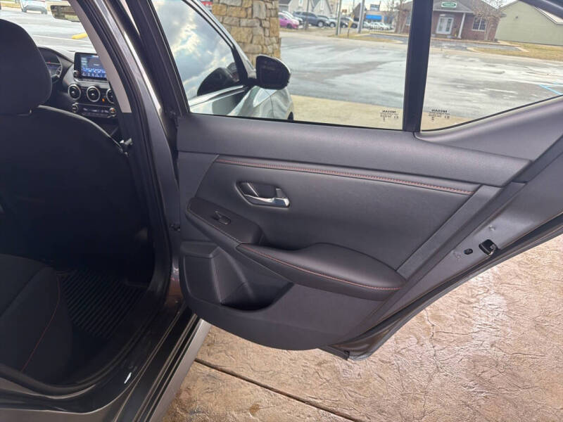 2022 Nissan Sentra SR