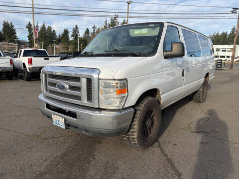 2012 Ford E-Series E-350 SD XLT