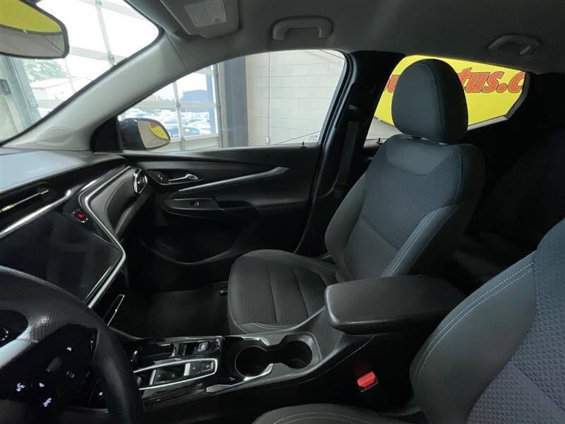 2023 Chevrolet Bolt EUV LT