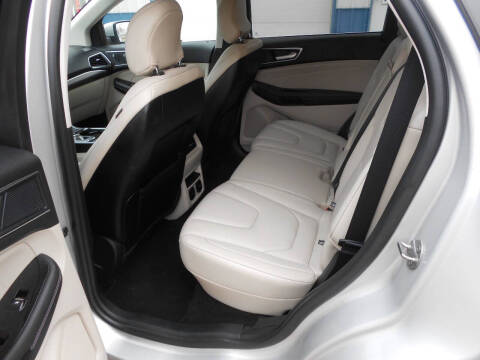 2019 Ford Edge Titanium