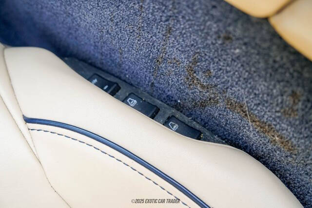 2015 Aston Martin DB9 Volante