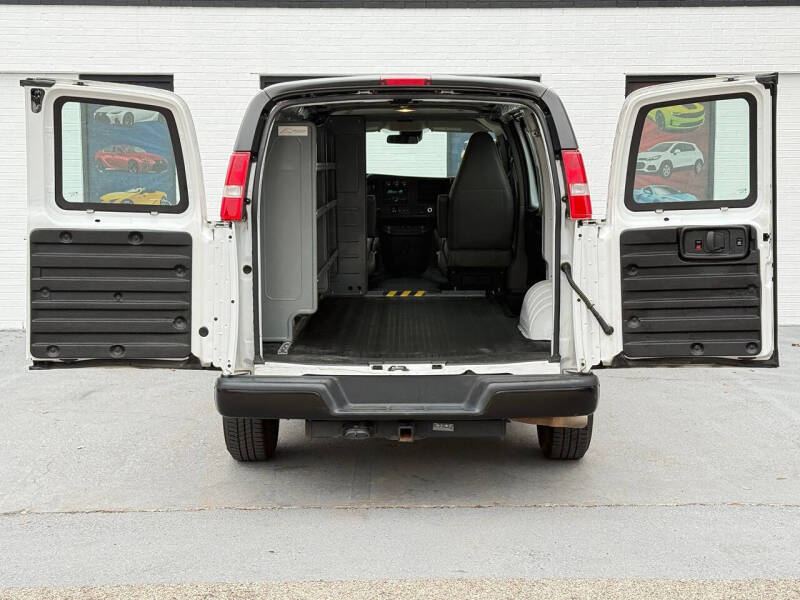 2020 Chevrolet Express 3500