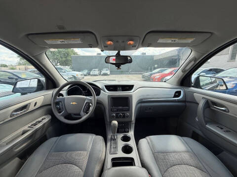 2017 Chevrolet Traverse LS