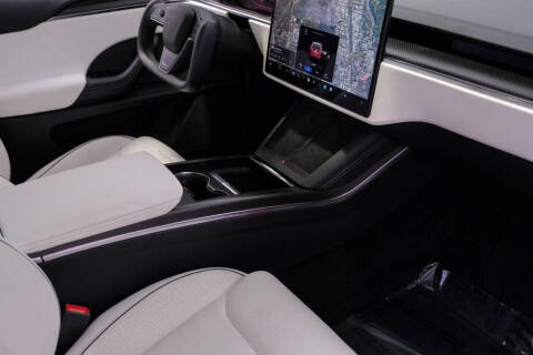 2022 Tesla Model X Plaid