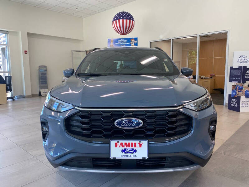 2026 Ford Escape ST-Line Select