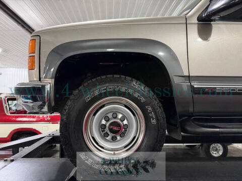 1999 GMC Suburban