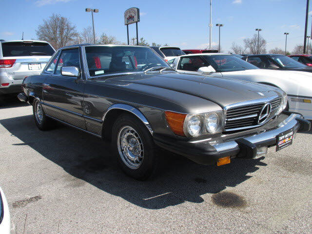 1976 Mercedes-Benz 450 SL for sale at TAPP MOTORS INC in Owensboro KY
