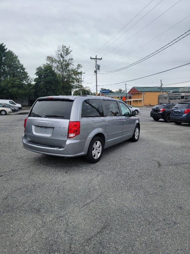 2013 Dodge Grand Caravan for sale at Husky auto sales & service LLC in Milford, DE