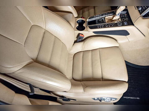 2015 Porsche Macan S