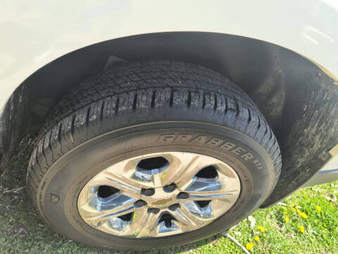 2011 Chevrolet Traverse LS