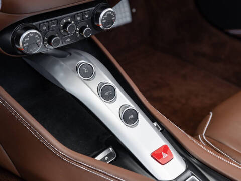 2015 Ferrari California T