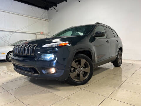 2017 Jeep Cherokee for sale at ROADSTERS AUTO in Houston TX