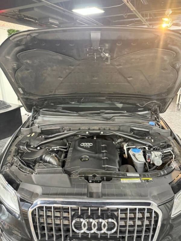 2015 Audi Q5 2.0T quattro Premium Plus