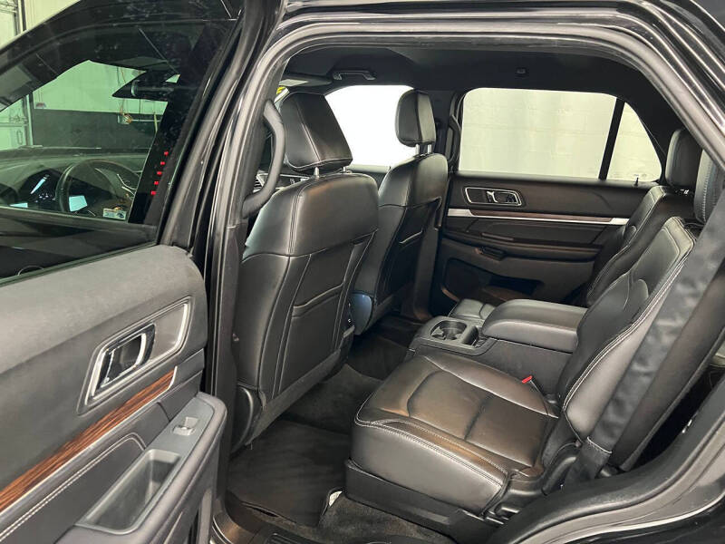 2018 Ford Explorer Limited