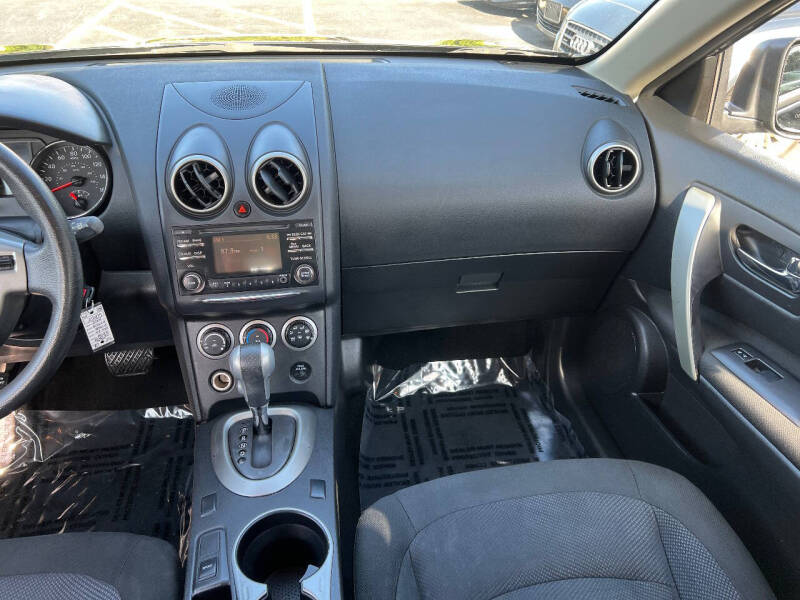 2014 Nissan Rogue Select S