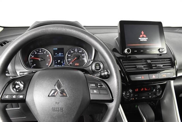 2024 Mitsubishi Eclipse Cross LE