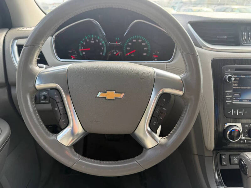 2017 Chevrolet Traverse LT