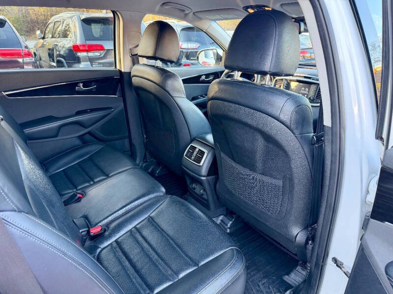 2019 Kia Sorento EX Sport