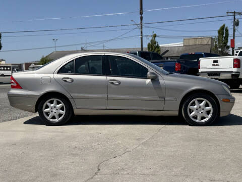 2004 Mercedes-Benz C-Class C 320 4MATIC