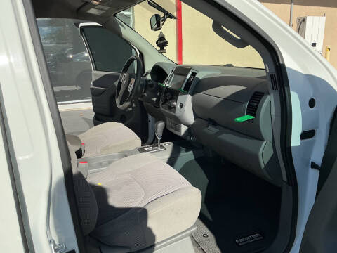 2021 Nissan Frontier SV