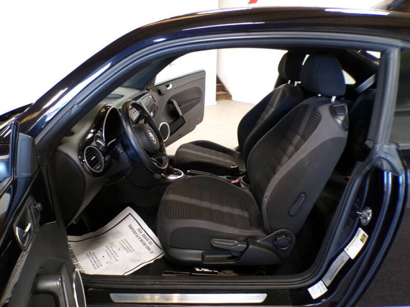 2012 Volkswagen Beetle