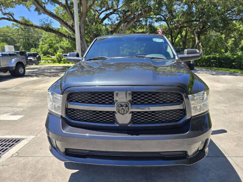 2017 RAM 1500 Express