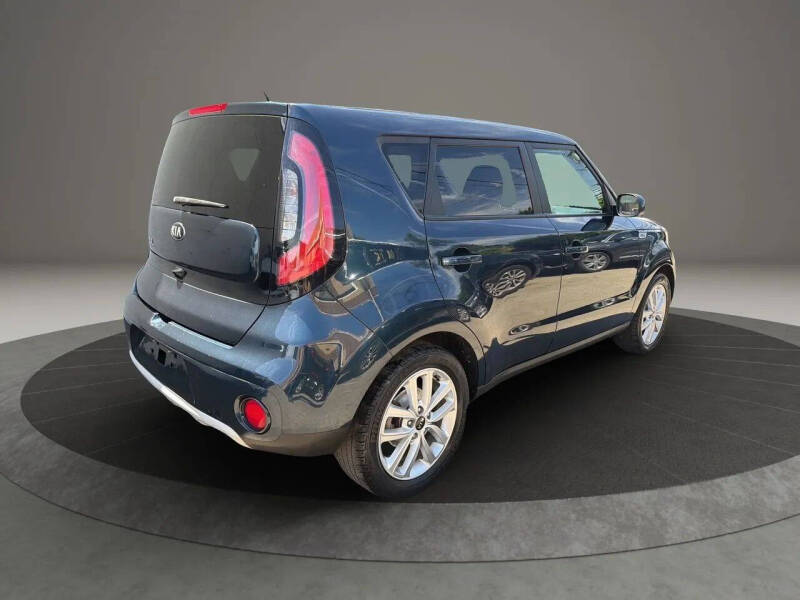 2019 Kia Soul +
