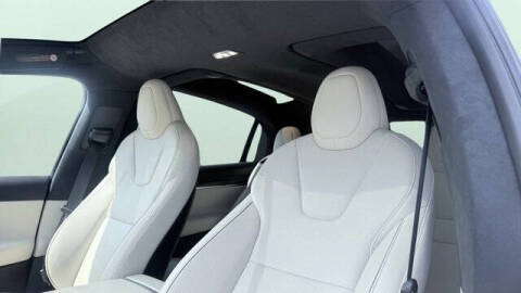 2022 Tesla Model X Plaid