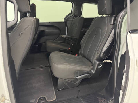 2020 Chrysler Pacifica Touring
