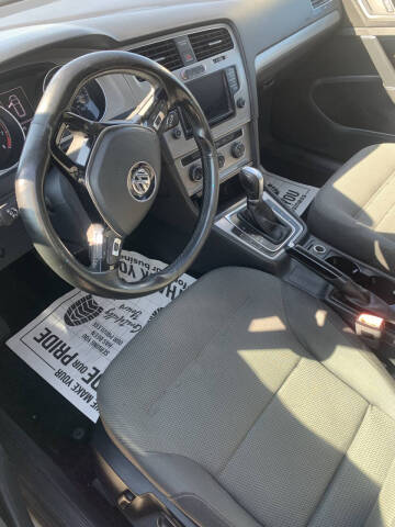 2016 Volkswagen Golf SportWagen TSI S