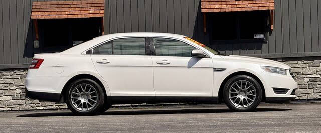 2013 Ford Taurus SEL
