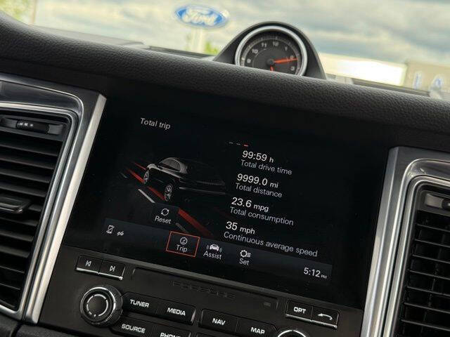 2017 Porsche Macan