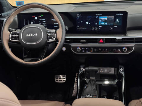 2024 Kia Sorento X-Pro SX-Prestige