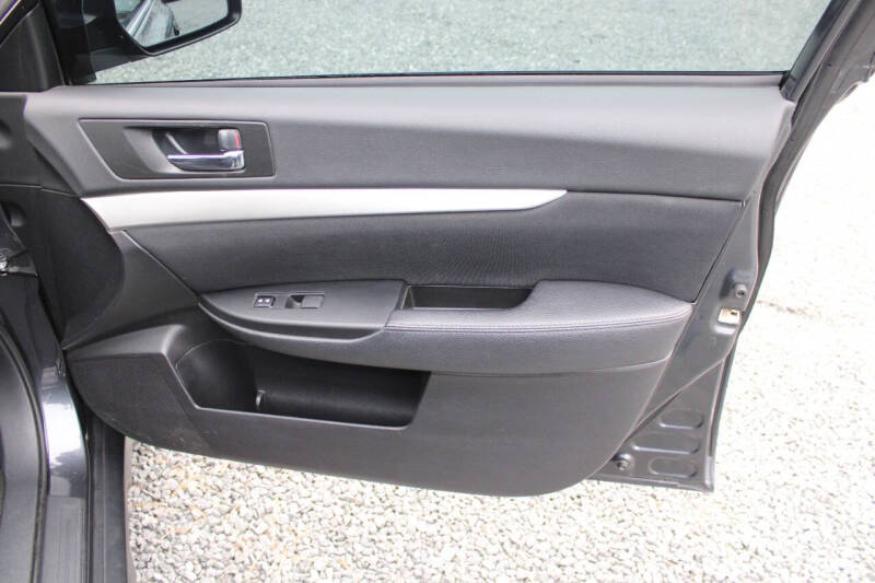 2012 Subaru Outback 2.5i Premium