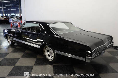 1966 Oldsmobile Starfire