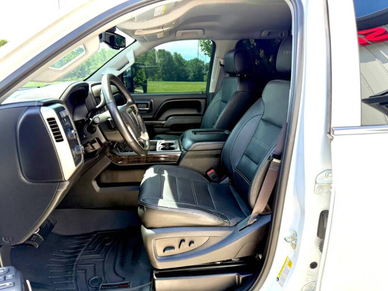 2016 GMC Sierra 2500HD Denali