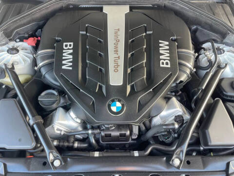 2012 BMW 7 Series 750i