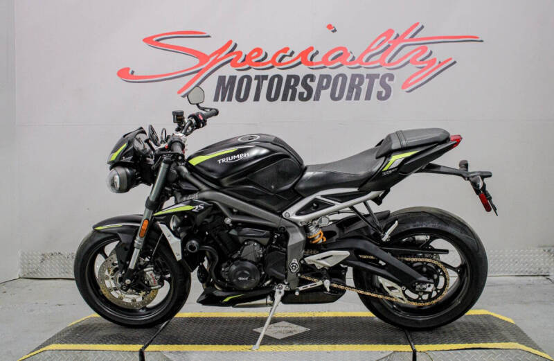 2021 Triumph Street Triple RS