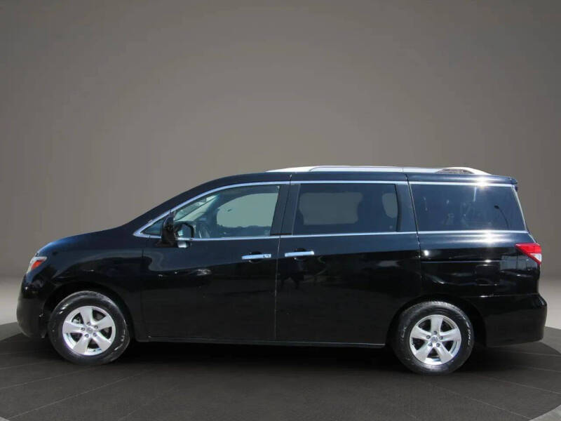 2017 Nissan Quest