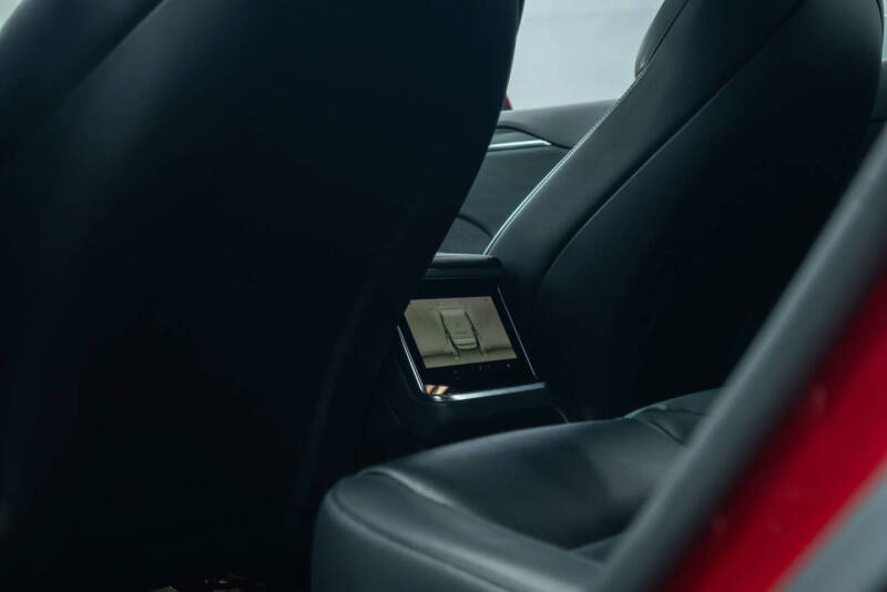 2021 Tesla Model S Long Range