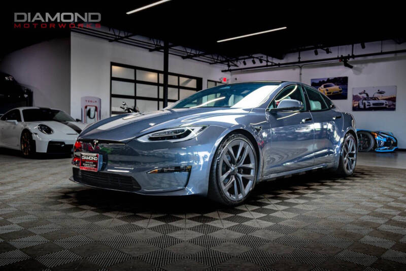 2022 Tesla Model S Plaid